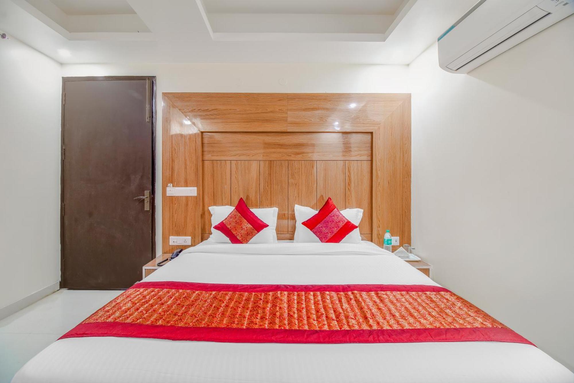 نيودلهي Airport Hotel Mayank Residency المظهر الخارجي الصورة